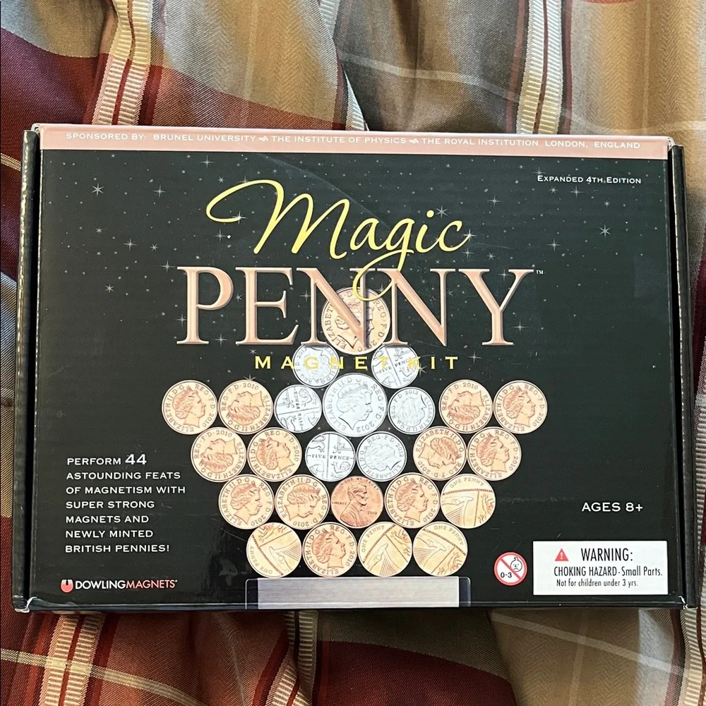 Magic Penny Magnet Kit Magic 44 Trick Set in with Directions, Faux Coins EUC